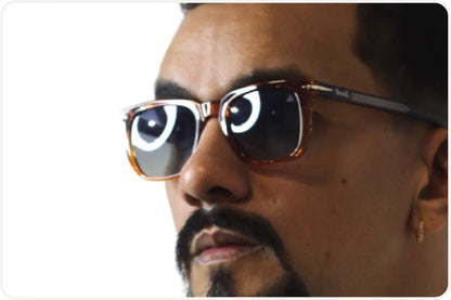 Solar Wayfarer Masculino Festivo Degradê Azul